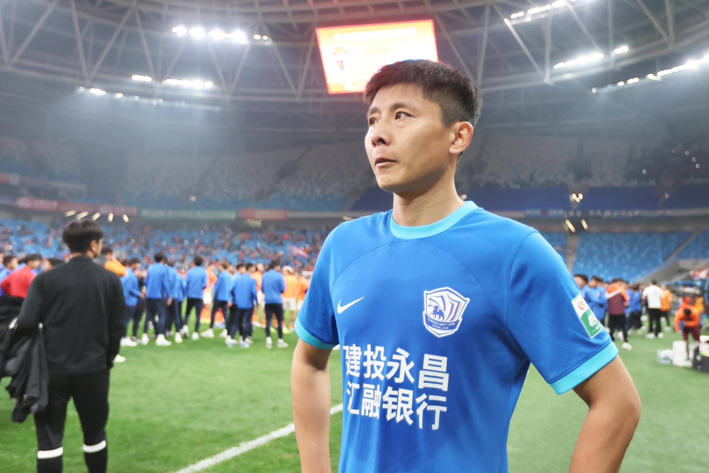 今天第5個(gè)！鄭凱木質(zhì)疑滄州：連續(xù)四年欠球員工資，還能過準(zhǔn)入？